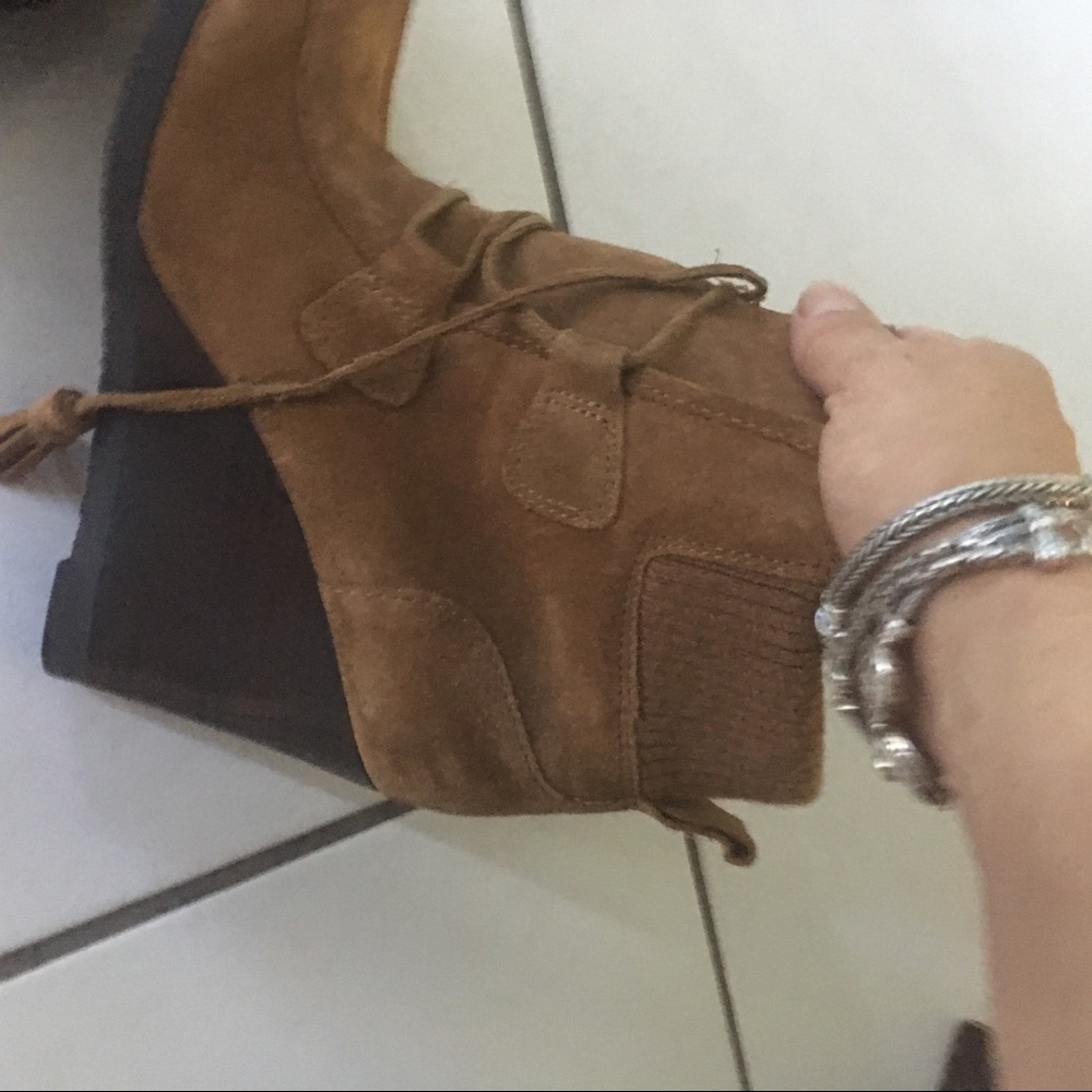 Booties - Picture 6 of 6